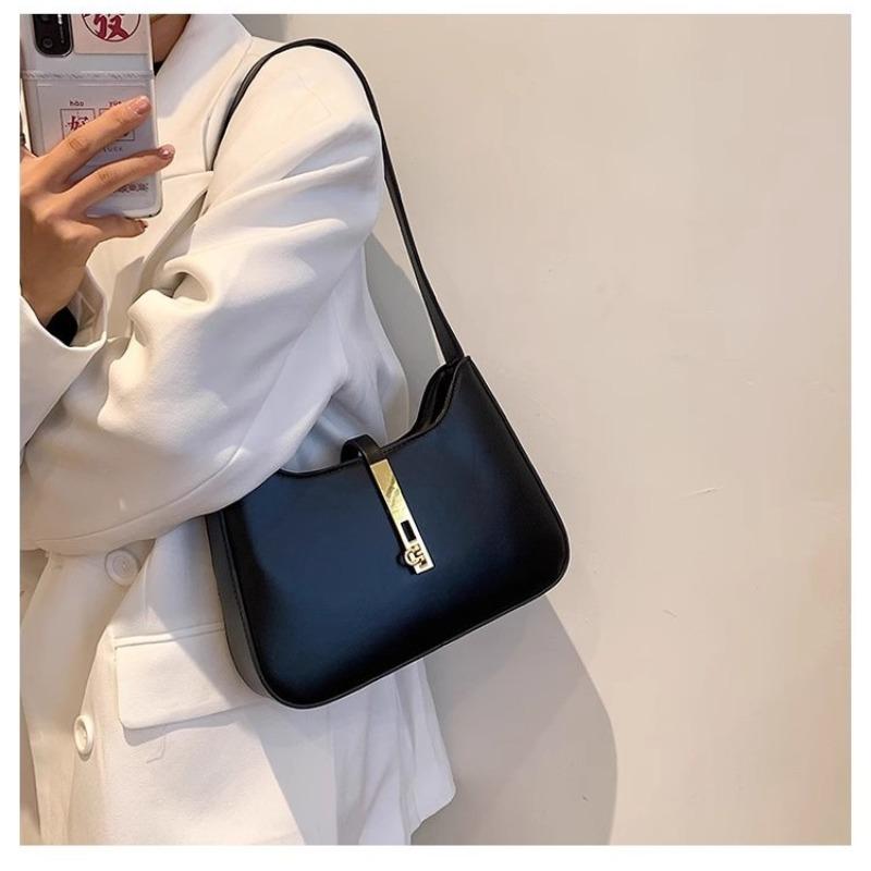 Niche design bag women's new high-end portable underarm bag versatile fashion shoulder bag