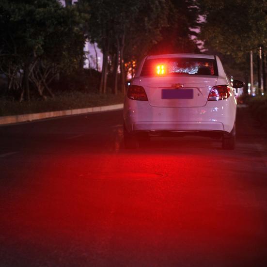 4-in-1 Solar Work Light 4 Lighting Modes USB Rechargeable LED Work Light