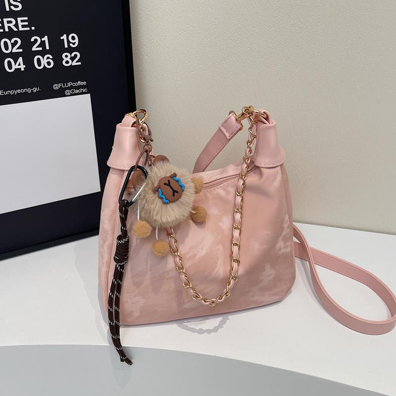 Large-capacity bag women's autumn and winter versatile new leisure chain shoulder messenger bag commuter tote bag