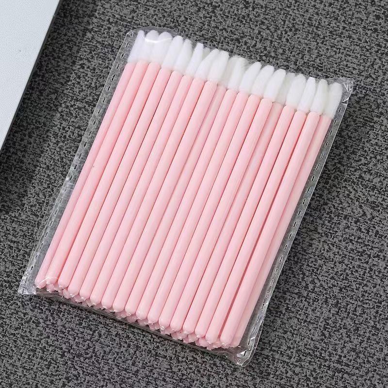 

Long-lasting Solid Lip & Mousse Brush - Perfect for Lipstick, Lip Balm, Gloss, Foundation, Concealer & Makeup