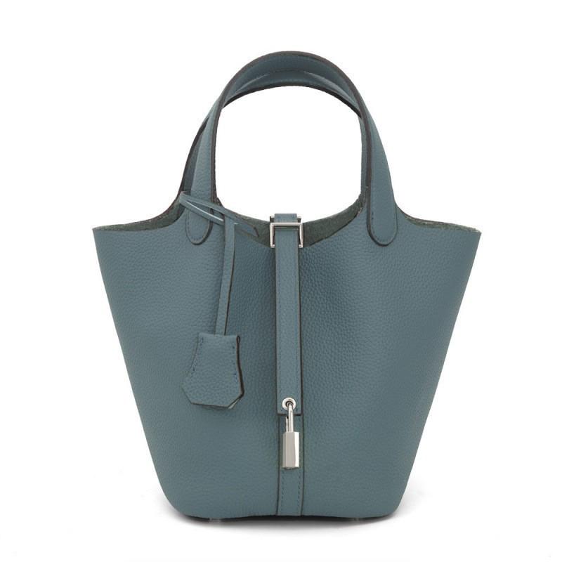 First-layer Cowhide Bucket Bag 2026 All-matching Genuine Leather Vegetable Basket Women's Large Capacity Tote Handbag
