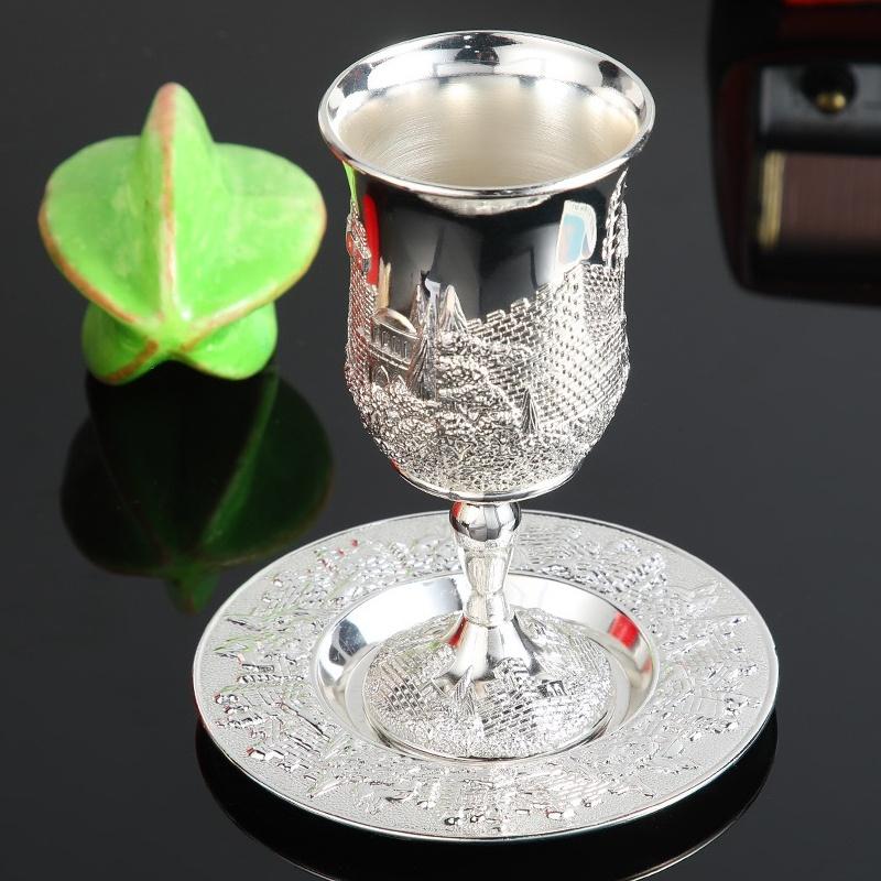 Wine Glases Embossed Castle Alloy Polished Vodka Cup Juice Liquor Champagne Goblet 300ml Tumbler Party Wedding Mini Drinkware