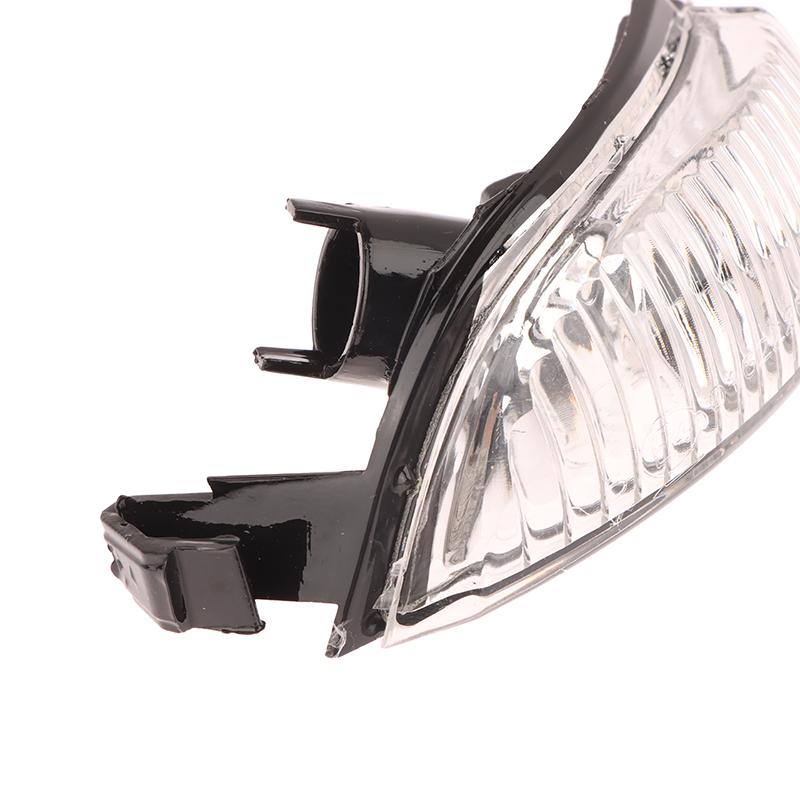 Car Mirror Signal Light 261600509R for Logan Sandero II Clear Amber Lens Stable Replacement for Auto Safety and Night Driving