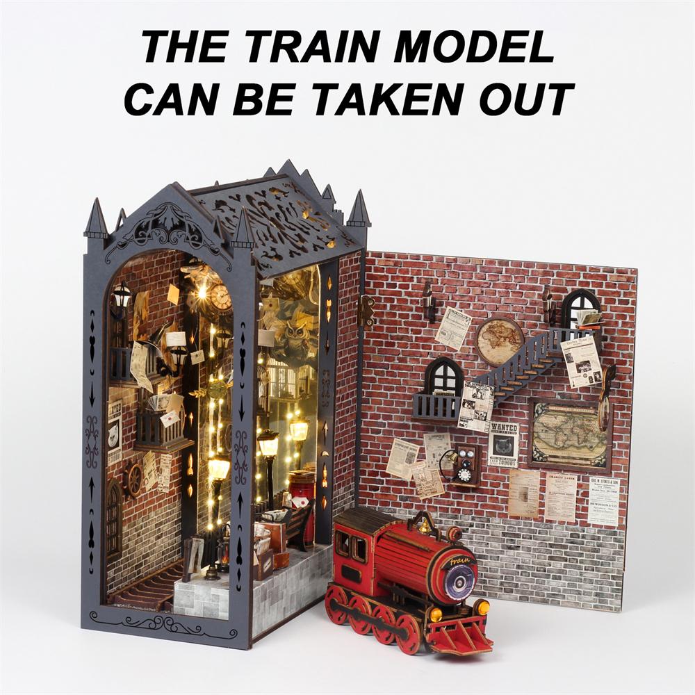 

Retro DIY Wooden Book Nook Figurines Miniatures Kits Train Station Bookshelf Home Bookend Decoration For Adult Handmade Gifts