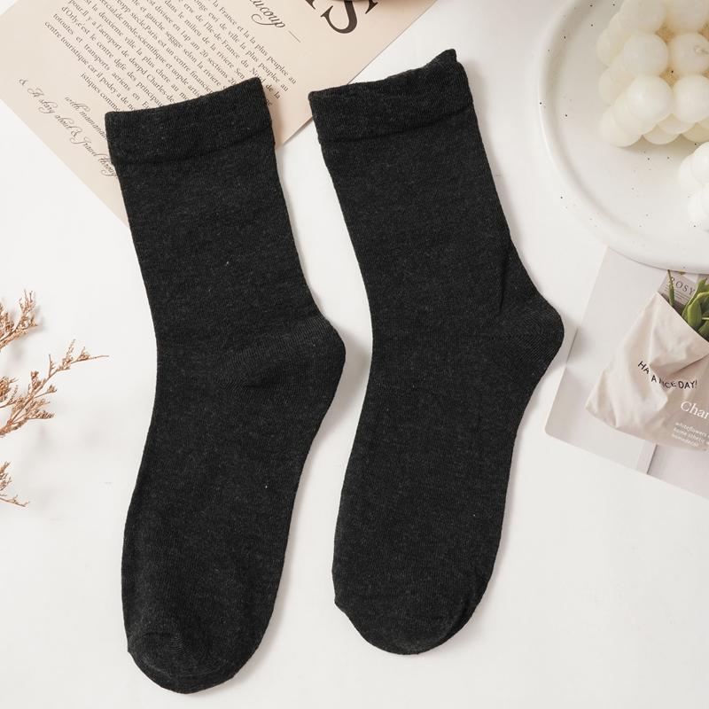 Versatile Solid Color Mid Tube Socks Japanese Casual Breathable Pile Socks Comfortable