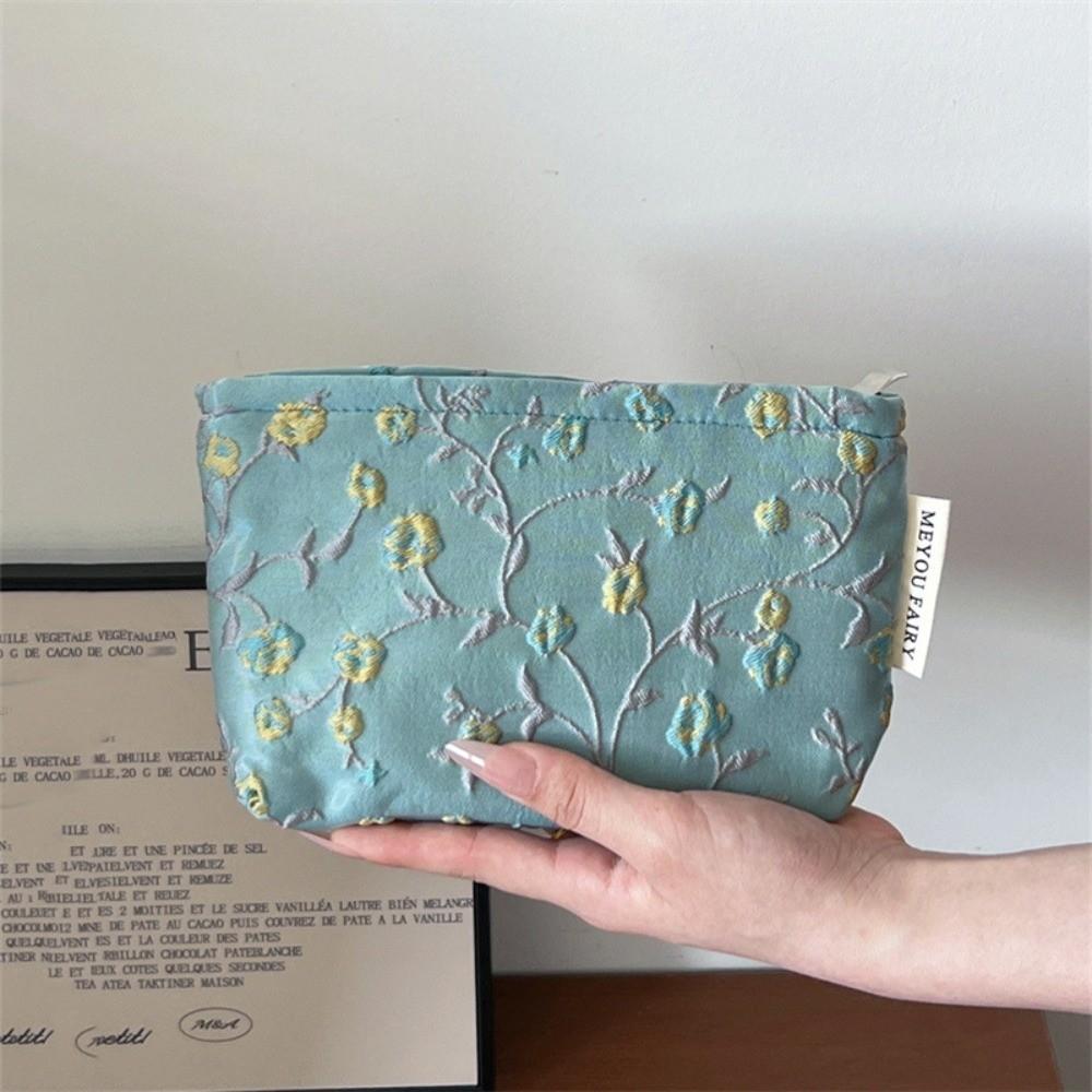 Portable Flower Pattern Makeup Bag Large Capacity Zipper Closure Cosmetic Storage Pouch Cosmetic Bag Travel Toiletry Pouch