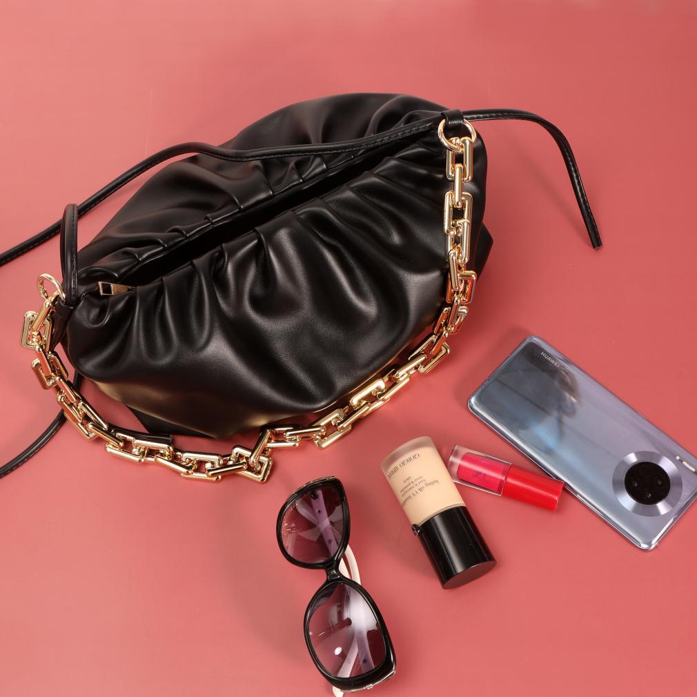 Same With 2021 New Handbag Shoulder Bag Thick Chain Fold Cloud Bag