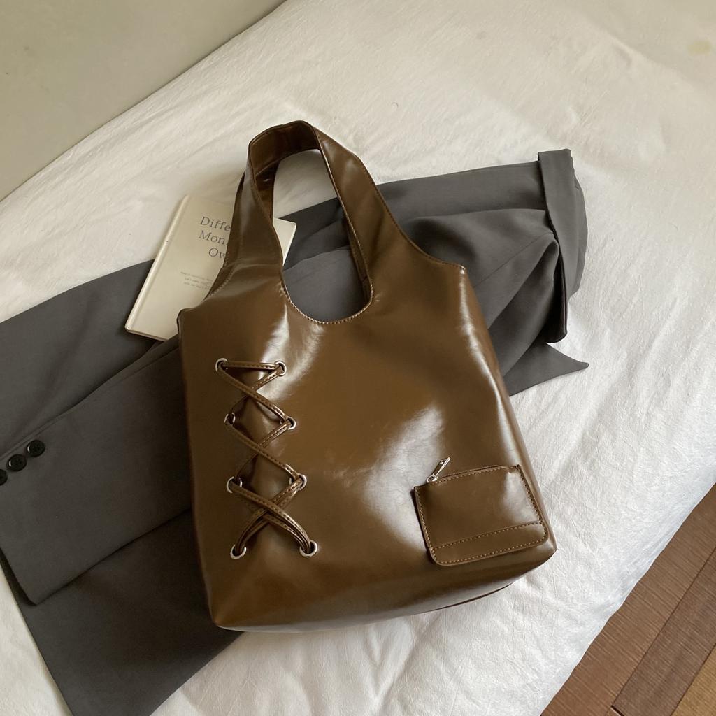 High End Large Capacity Red Bag Women Handbag 2025 New Autumn/Winter Single Shoulder Tote Bag Wedding Purse Designer Bag