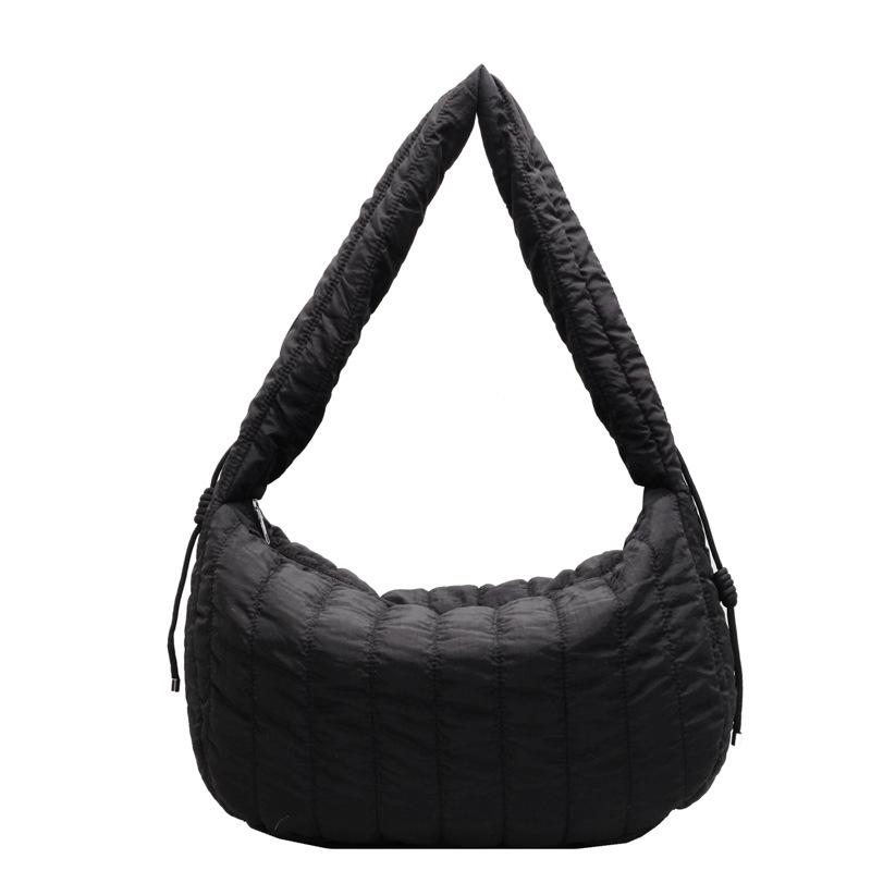 

Lazy wind large-capacity cotton clothes tote bag women s new autumn and winter versatile casual shoulder messenger bag чёрный