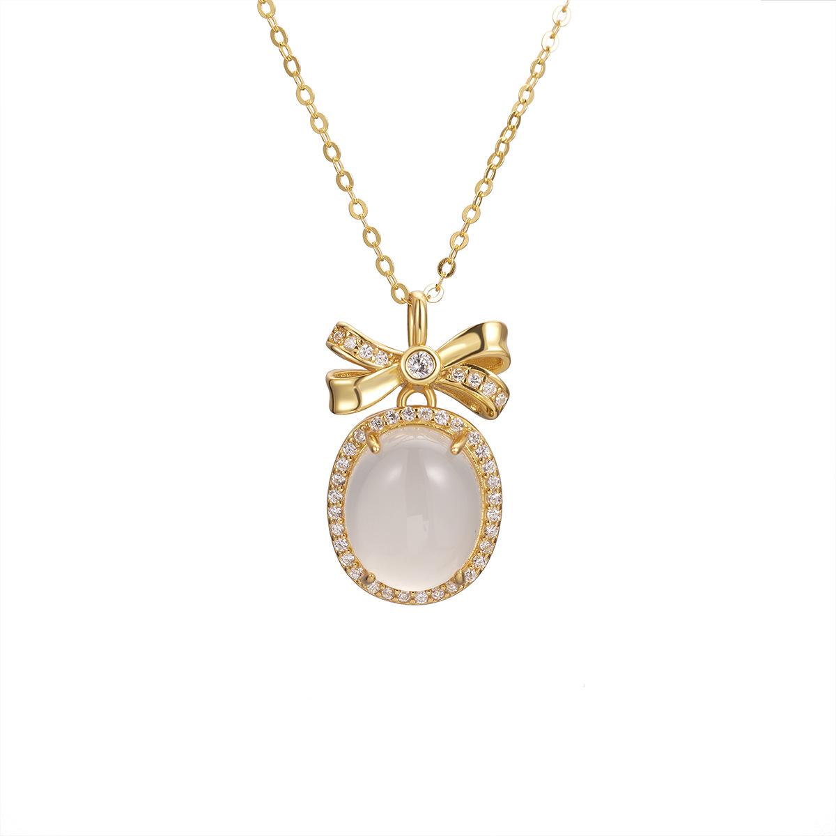 

Принцесса в бегах S925 стерлингового серебра натуральный халцедон маленькое голубиное яйцо кулон бант лицо легкая роскошная ключичная цепочка для женщин 925 silver