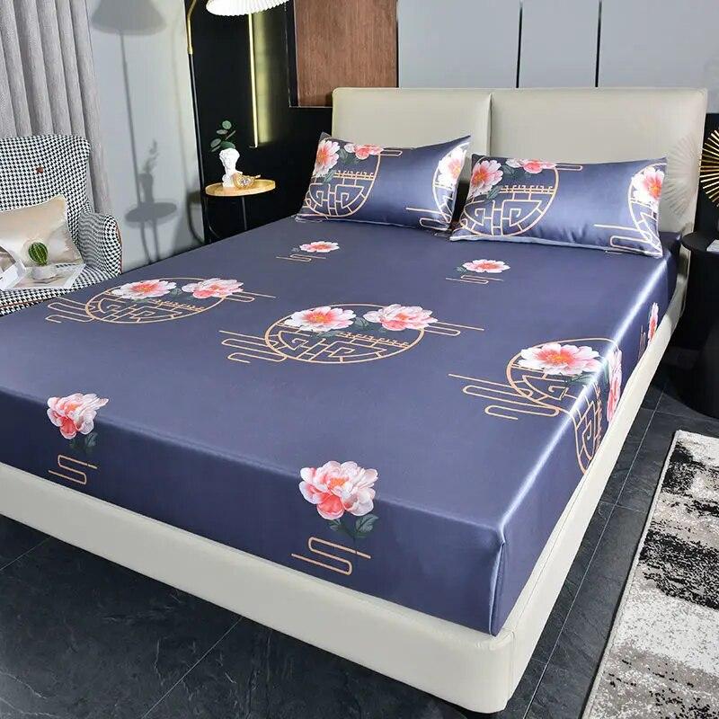 Home Luxury Mattress Cover Three-piece Double Household Bedspread Non-slip Washable Queen Size Bed Cover with Pillowcases