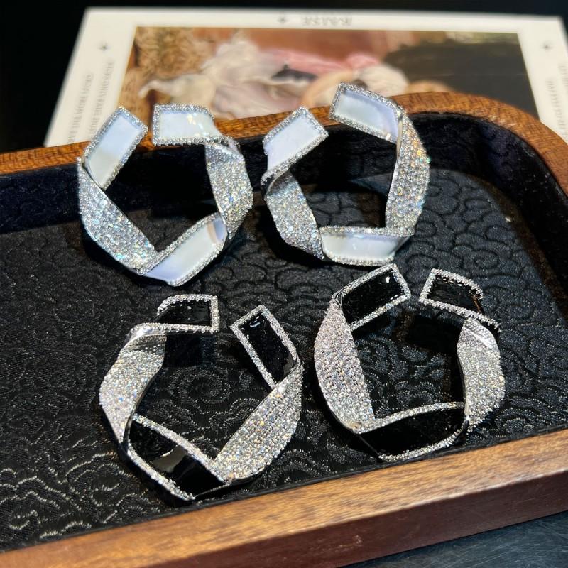 Geometric Earrings Needle Fashion Women