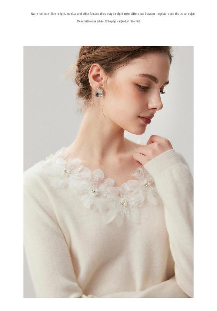 Autumn 2026 Women's V-Neck Cashmere Sweater, Versatile Loose Fit with Floral Design