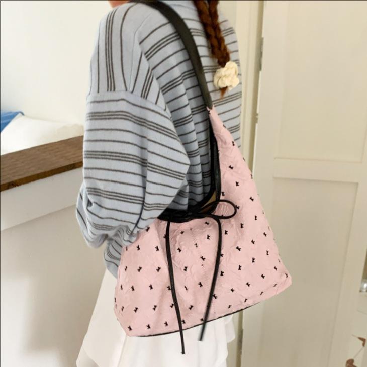 Fashion Bow Pleated Large Capacity Armpit Bag Women's New Casual Commuter Shoulder Messenger Bag