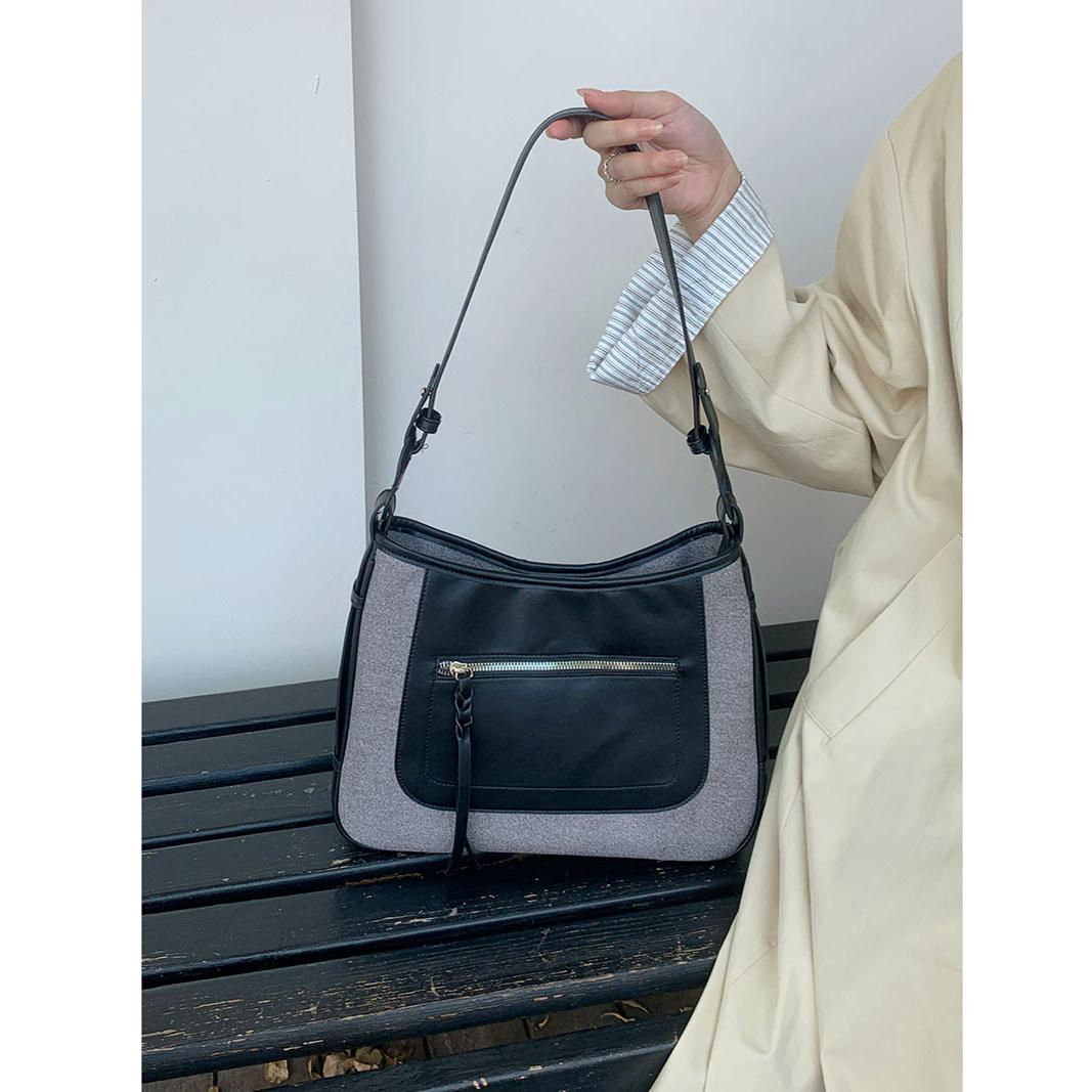 

2024 New Arrival Women s Leather Underarm Saddle Bag Luxury Designer Shoulder Messenger Bag For Ladies Crescent-Shaped Pack чорний