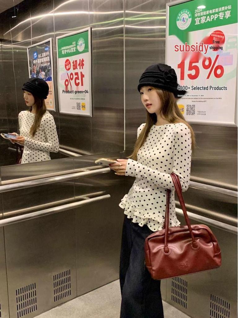 Dam Vit Prickig Långärmad Volangskjorta - Slim Fit Sommar 2025 Kollektion