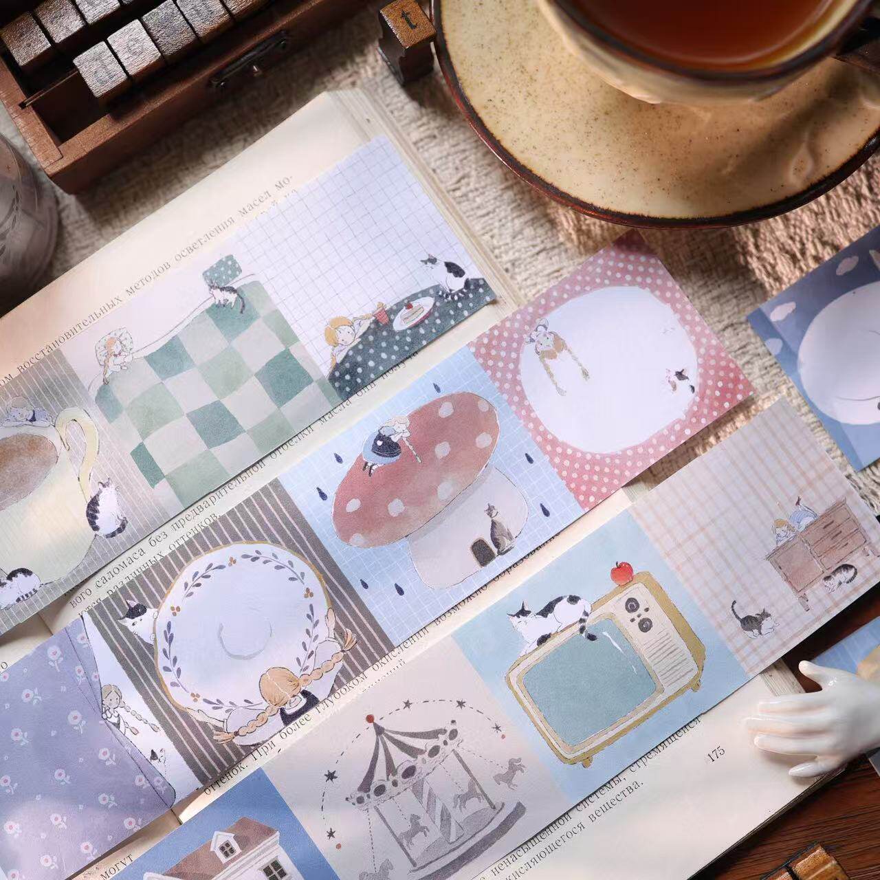 Yier  Salt journal [Cat Raising Daily] Die-cutting Sticky Notes, Rolls with Backing Paper Can Be