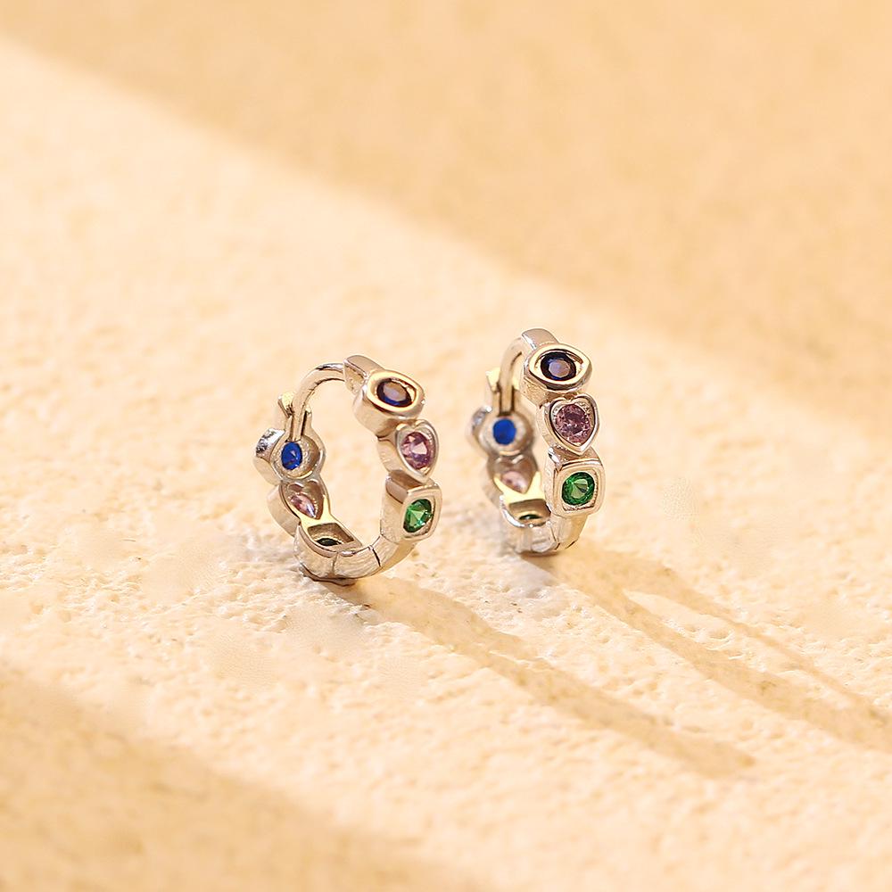 YHE0691 S925 Sterling Silver Heart Zircon Geometric Earrings – European/American Design Sense Dopamine Ear Studs for Women 925 Silver белого золота