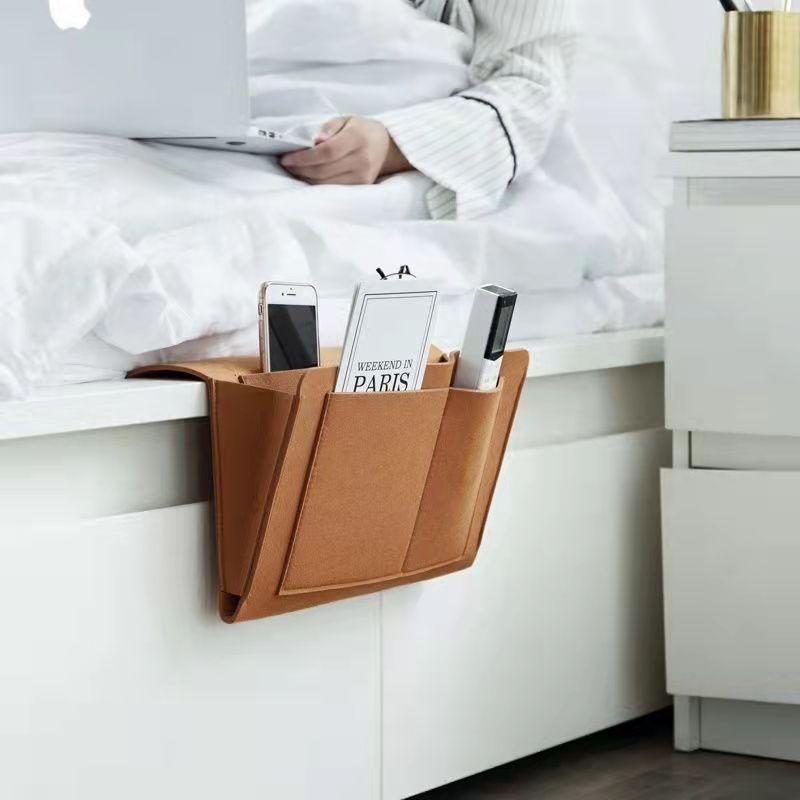 1Pc Felt Bedside Storage Bag Pouch Bed Desk Bag Sofa Remote Control Hanging Caddy Couch Storage Organizer Bed Holder Pockets