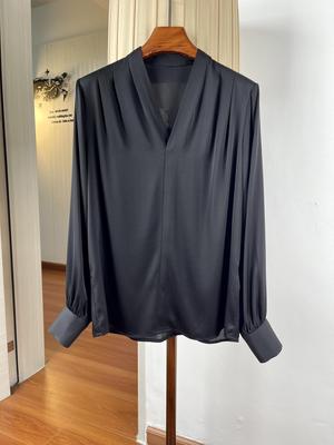 Chemise pull élégante à col en V pour femme, en soie, manches longues, coupe ample, amincissante, soie de mûrier, parfaite pour les trajets quotidiens au printemps/été.