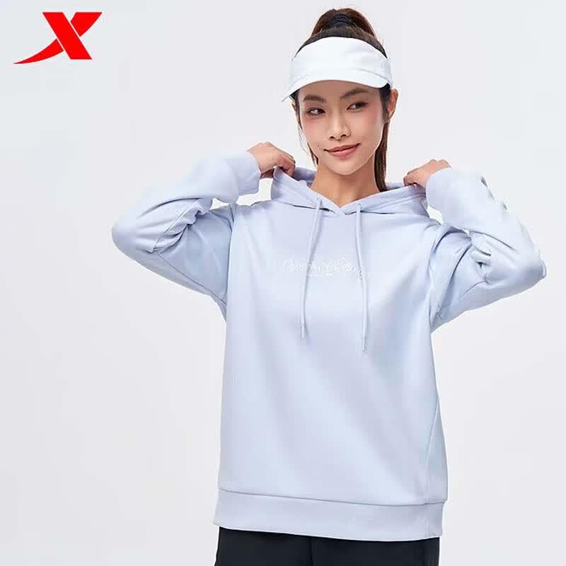 Женская теплая толстовка с капюшоном XTEP L