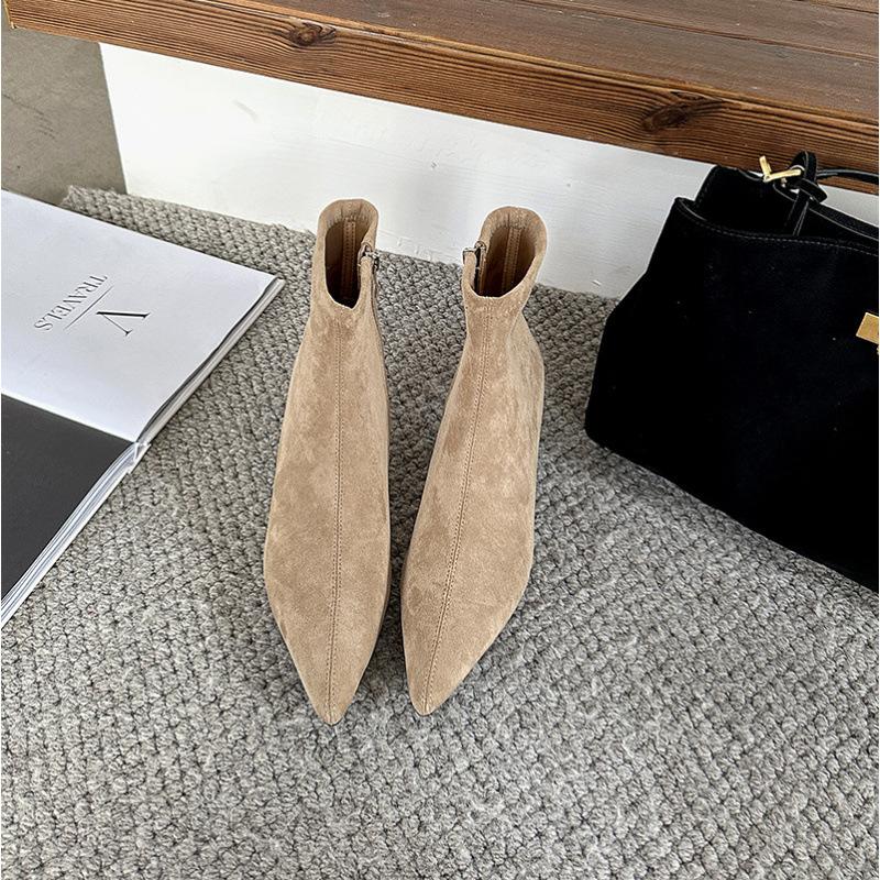 

Maillard super fire short boots women s 2025 autumn and winter new retro brown suede pointed cat and elastic thin boots 40 коричневый