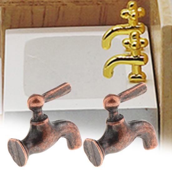 4 Pezzi Regalo per Bambini Oggetti di Scena Forniture Novità Lavorazione Eccellente Modello di Rubinetto Decorazione per Scena Rubinetto dell'Acqua in Metallo
