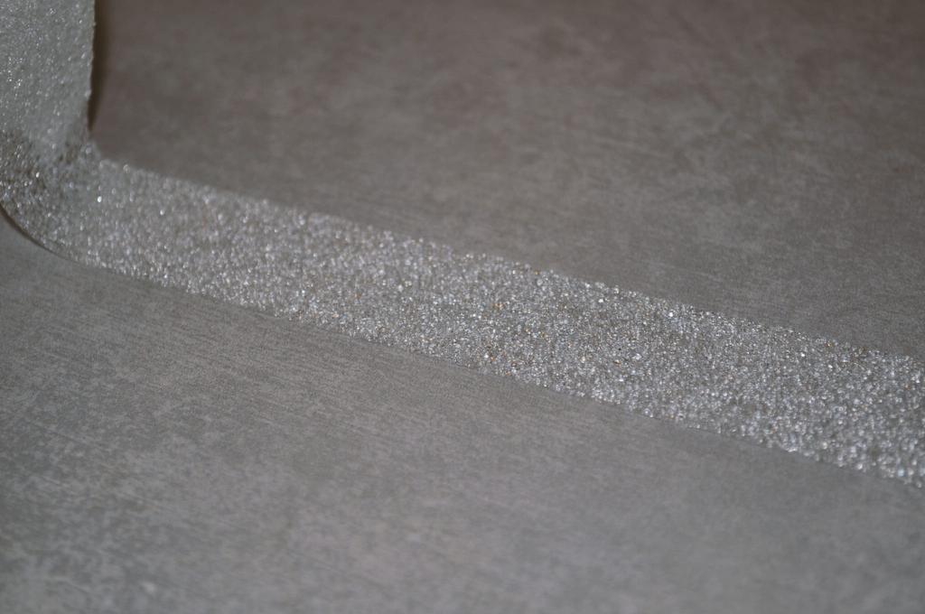 Anti-slip Tape Safety Grip Colorless 25mm/18.3m