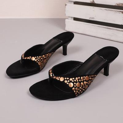 Mode 2025Neue Retro-Nieten-Wildleder-Stiletto-Mode-Fischgräten-Sandalen und -Slipper Damenfüße Allround-High-Heel-Damenschuhe