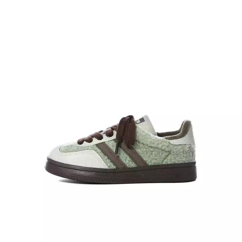 Retro two-cotton board shoes women's new platform-soled student little white shoes versatile fluffy shoes