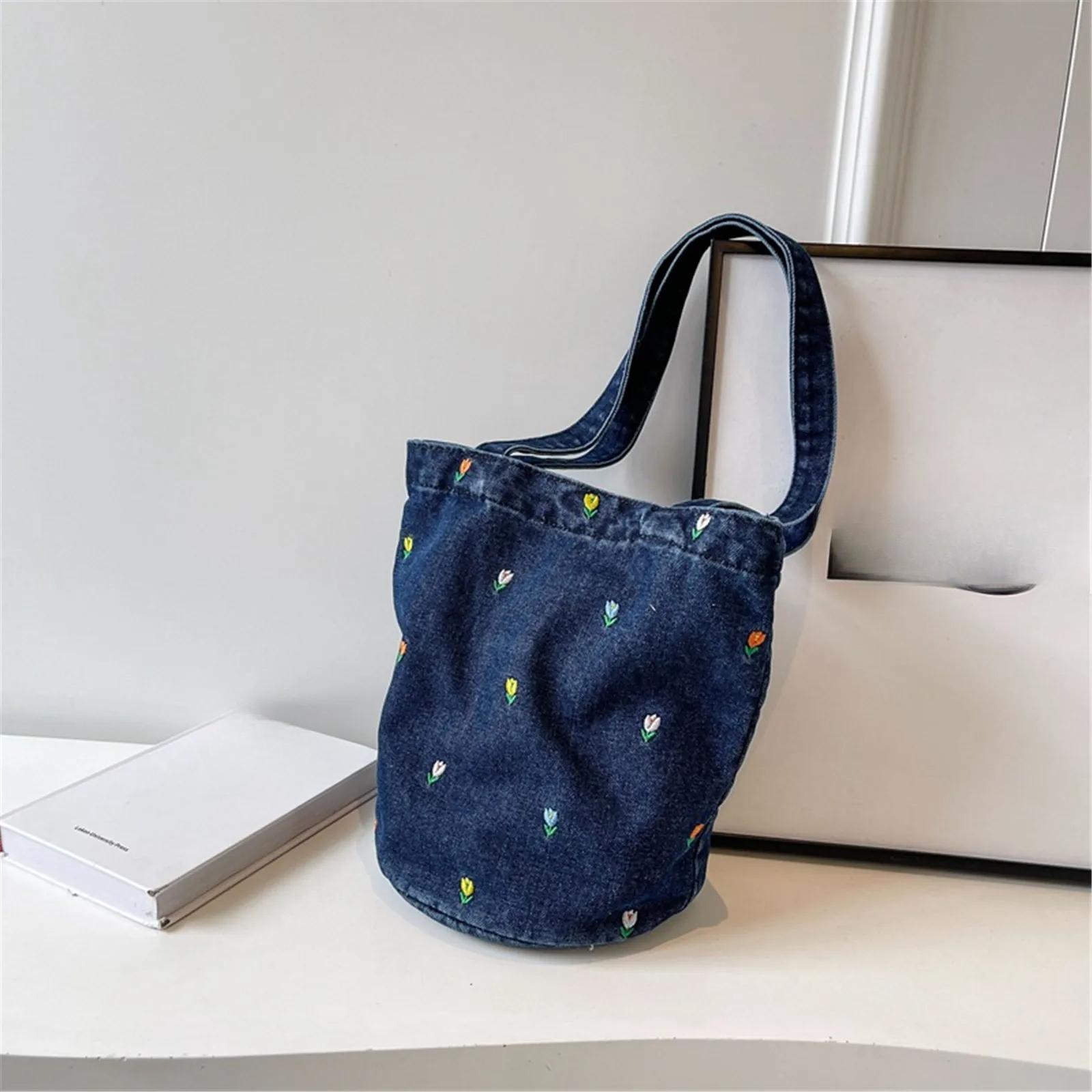 

Джинсова сумка-відро з вишивкою. Літня сумка-тоут у універсальній сумці через плече. Жіноча портативна сумка для покупок. синій
