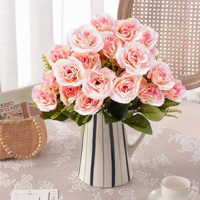 Deko & Wohnaccessoires – Künstliche Blumen & Kränze
