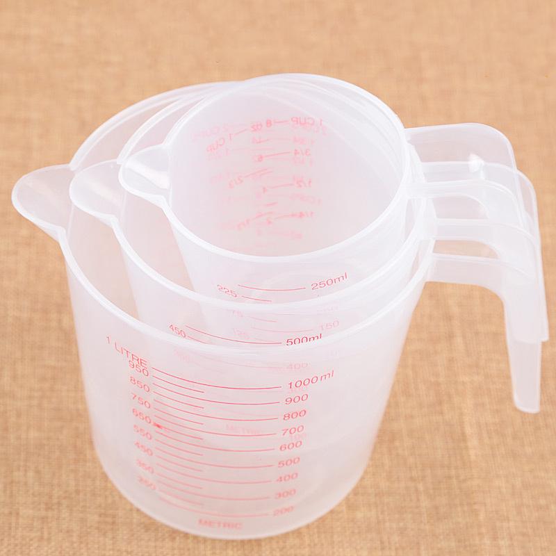 Baking Tools: High-Quality Plastic Measuring Cup (250/500/1000ml) with Scale
