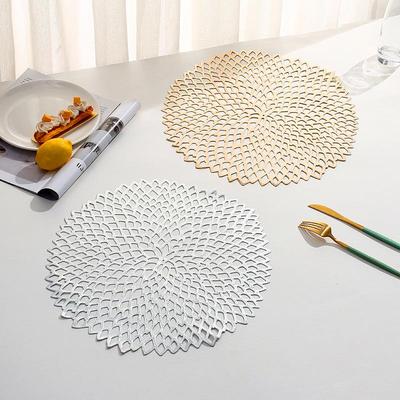 Accessori per la tavola – Sottopiatti e tovagliette