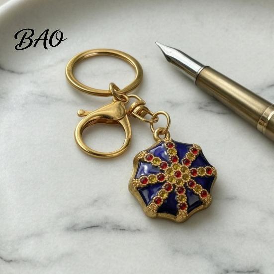 Octagonal Cap Key Ring Rhinestone Ethnic Hat Keychain, Bling Car Keychains Ring, Zinc Alloy Pendant for Backpacks and Handbags