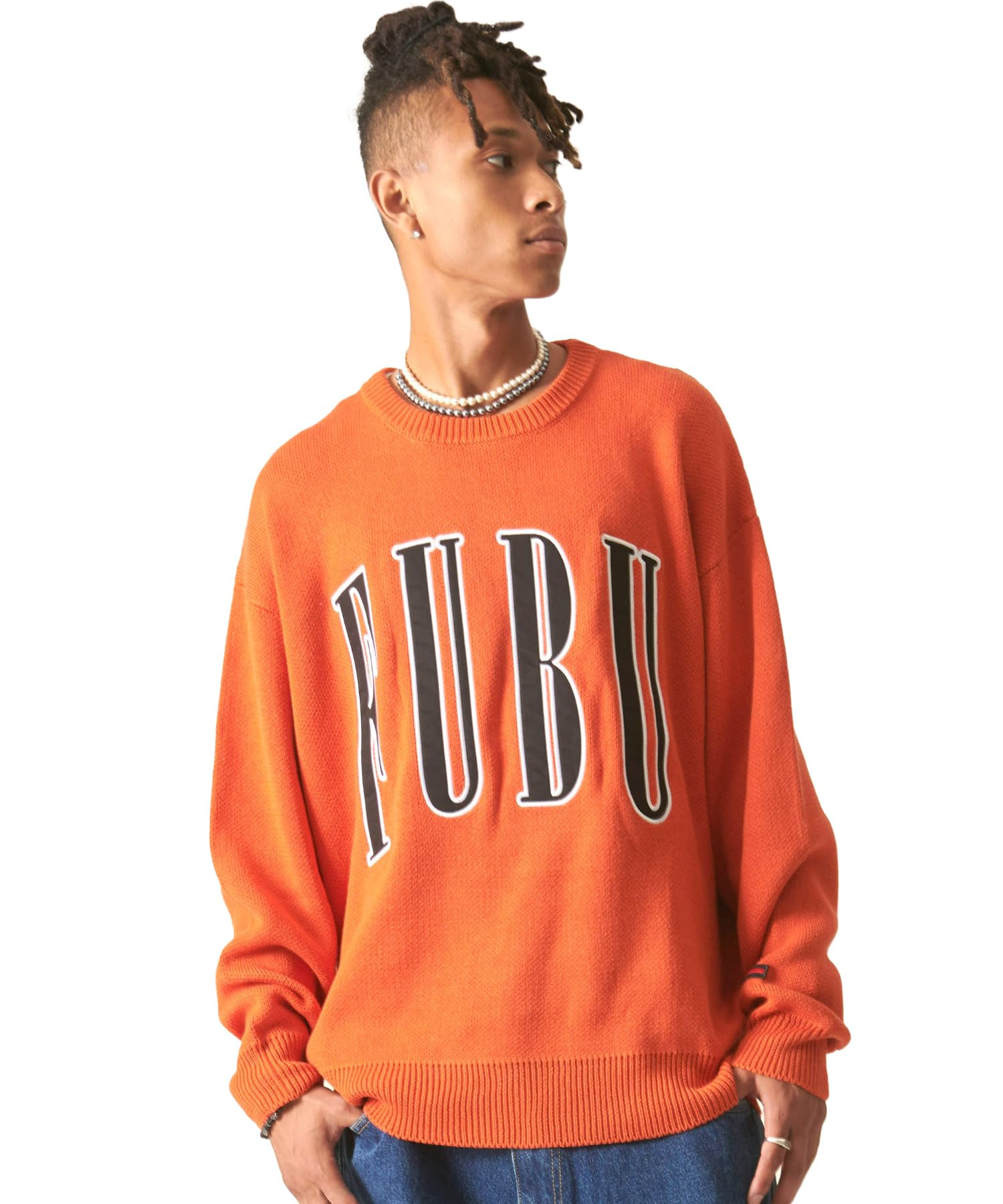

Пуловер FUBU с длинным рукавом, вязаный свитер для мужчин и с большим американским повседневным оранжевым женским, оверсайз, логотип, стиль, (fam-42710) оранжевый