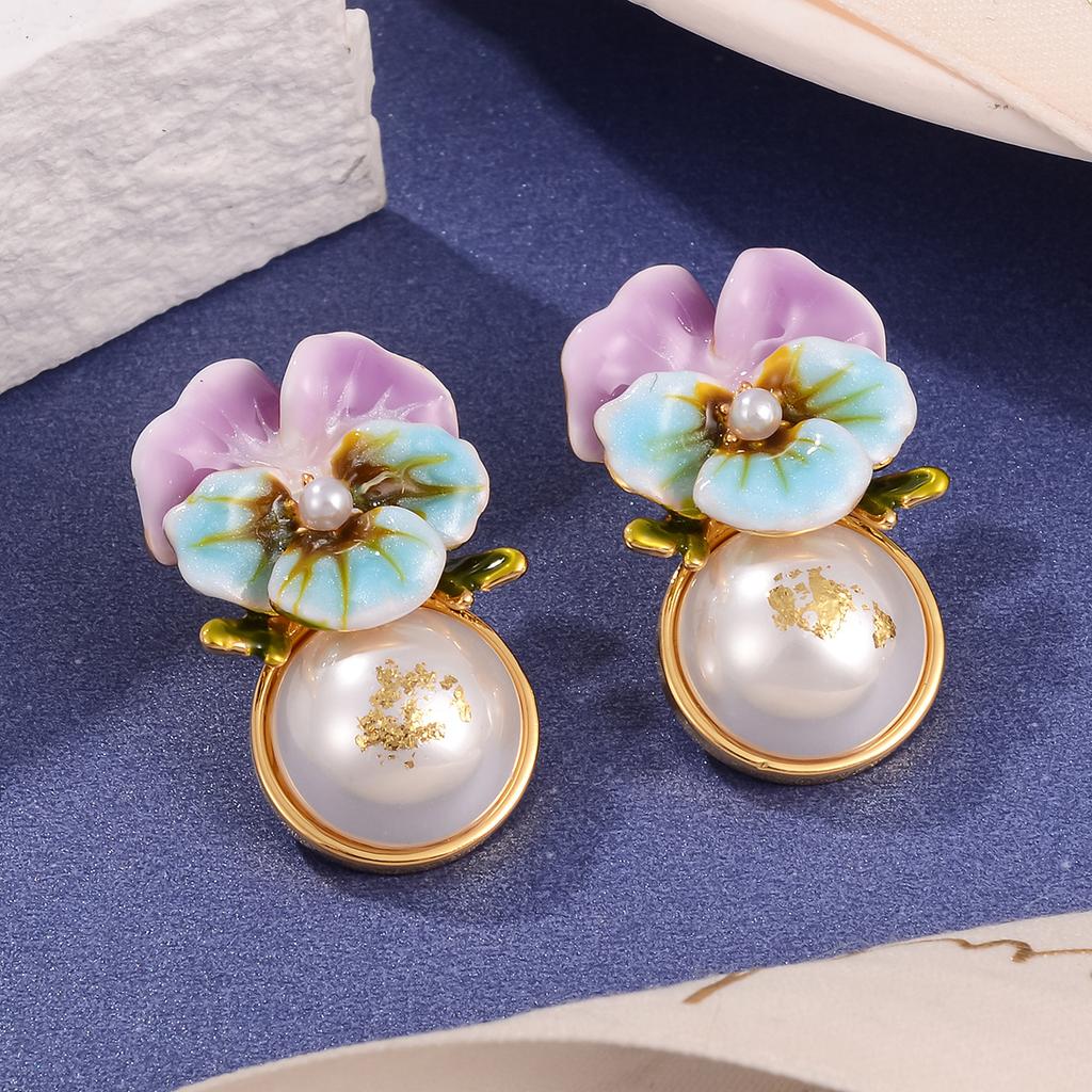 Aesthetic French Retro Enamel Flower Stud Earrings Monet Garden Oil Painting Antique Pearl Oil Dripping Silver Needle Earrings Women