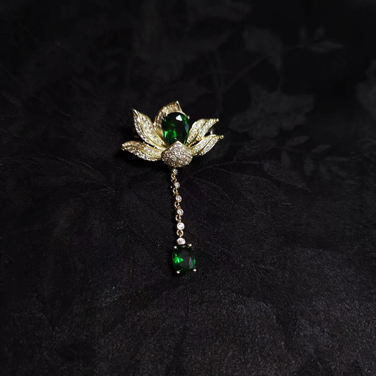 

Брошь Маленькая Лотосовая Бахрома Брошь Дизайн Платье Чеонгсам Брошь Одежда Цветочная Булавка зелёный