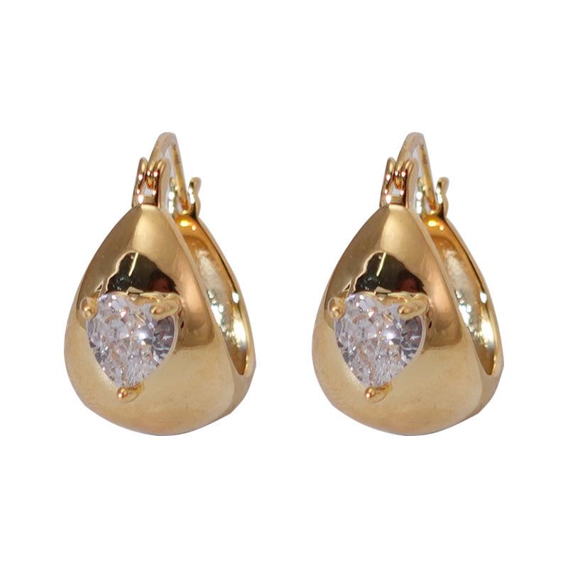 Zircon Heart U-Shaped Minimalist Metal Earrings – Versatile Korean & Western Style Ear Hoops for Women