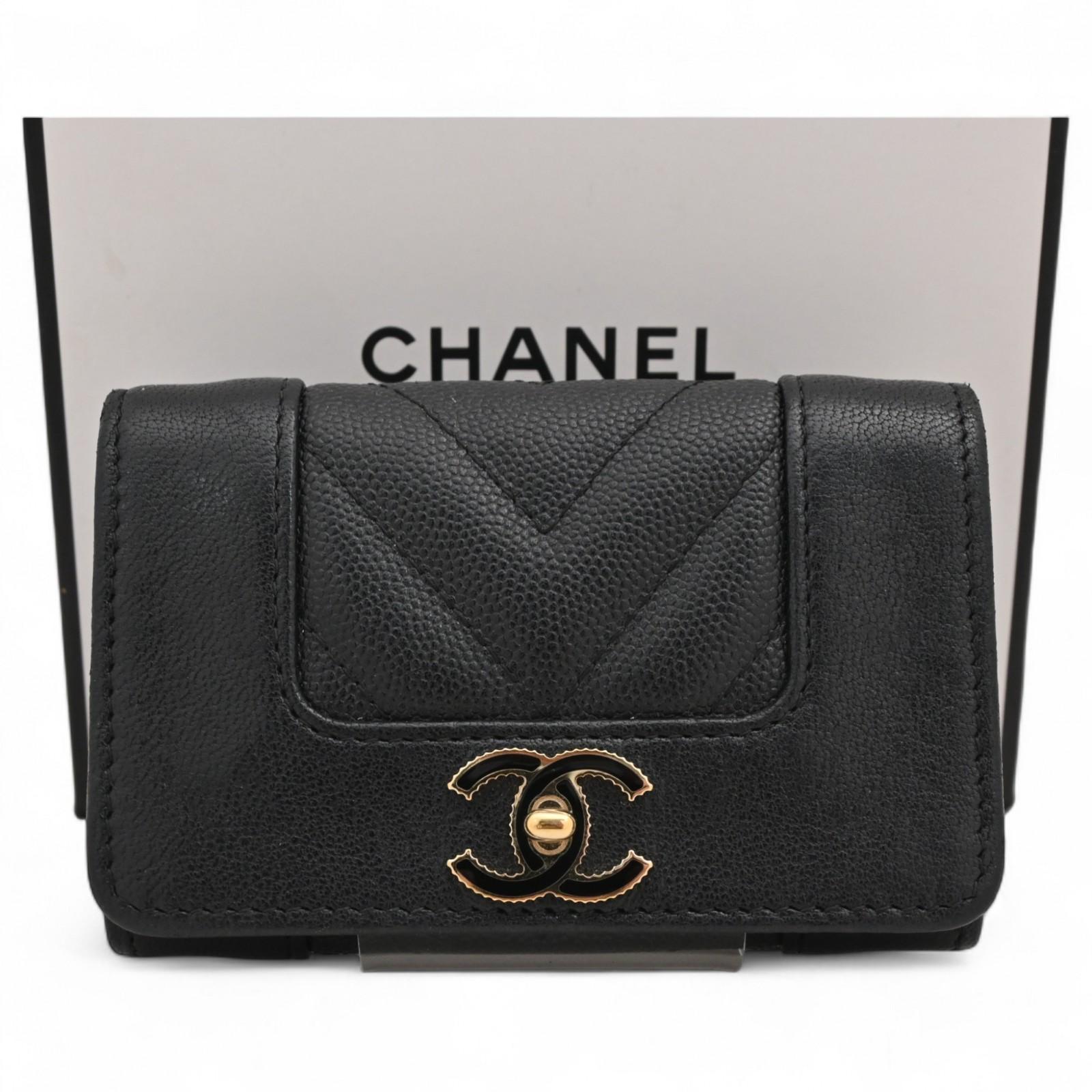 

Auth Chanel Mademoiselle Card Case Caviar Skin ch8440bf