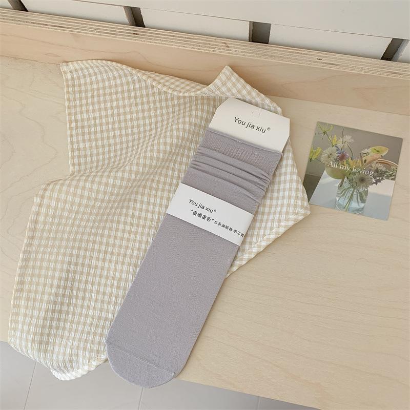 

Женские тонкие бесшовные носки-гольфы средней длины от скатывания для весны и лета 1 pair темно серый