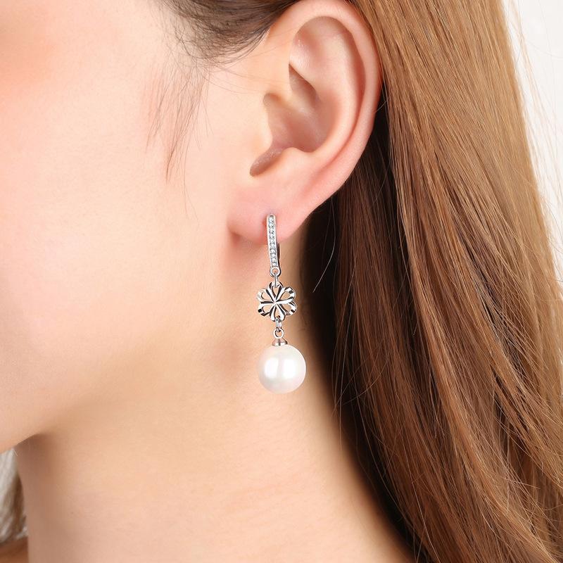 Lindon Copper Alloy Zircon Earrings Drop Earrings For Women Wedding Party Gifts
