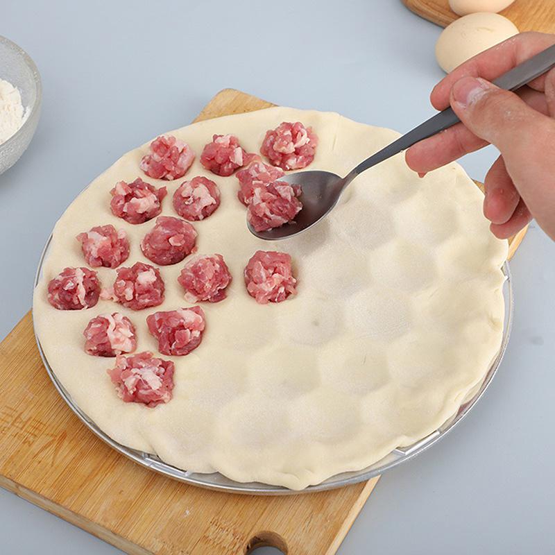 1Pcs Aluminum Alloy Household Dumpling Mould DIY Hand Baking Tools Dumpling Plate Dumpling Wrapper Round Mould Outdoor Tableware