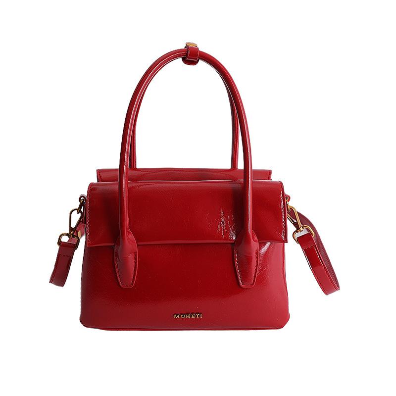 

Korean simple casual handbag bag women s 2026 spring new textured shoulder messenger bag 23*10*16 красный