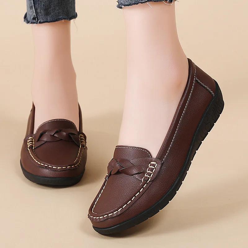 Spring Autumn Women's Shoes New Fashion Nurse Shoes Casual Flat Comfort Anti Slip Lightweight Bulltendon Bottom Flat Shoes 2025