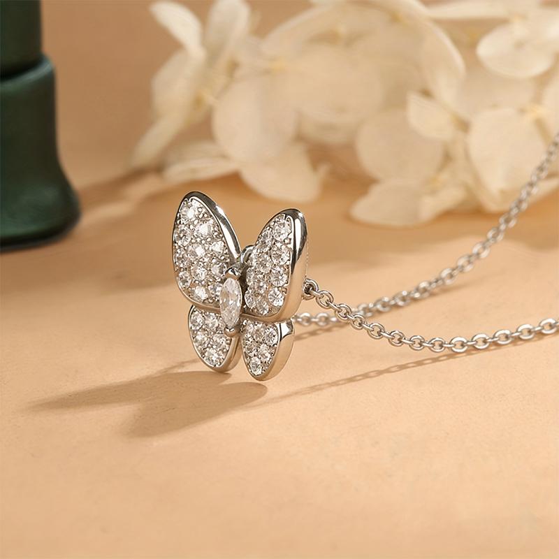 Fashionable and personalized women's simple and sweet butterfly zircon pendant with elegant temperament and versatile necklace