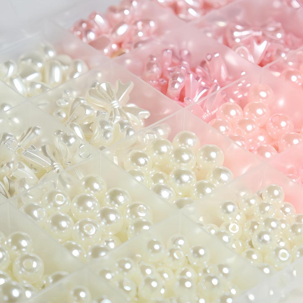 740-teiliges DIY-Perlen-Set: Herz- und Schleifenformen für handgefertigte Armbänder und Halsketten