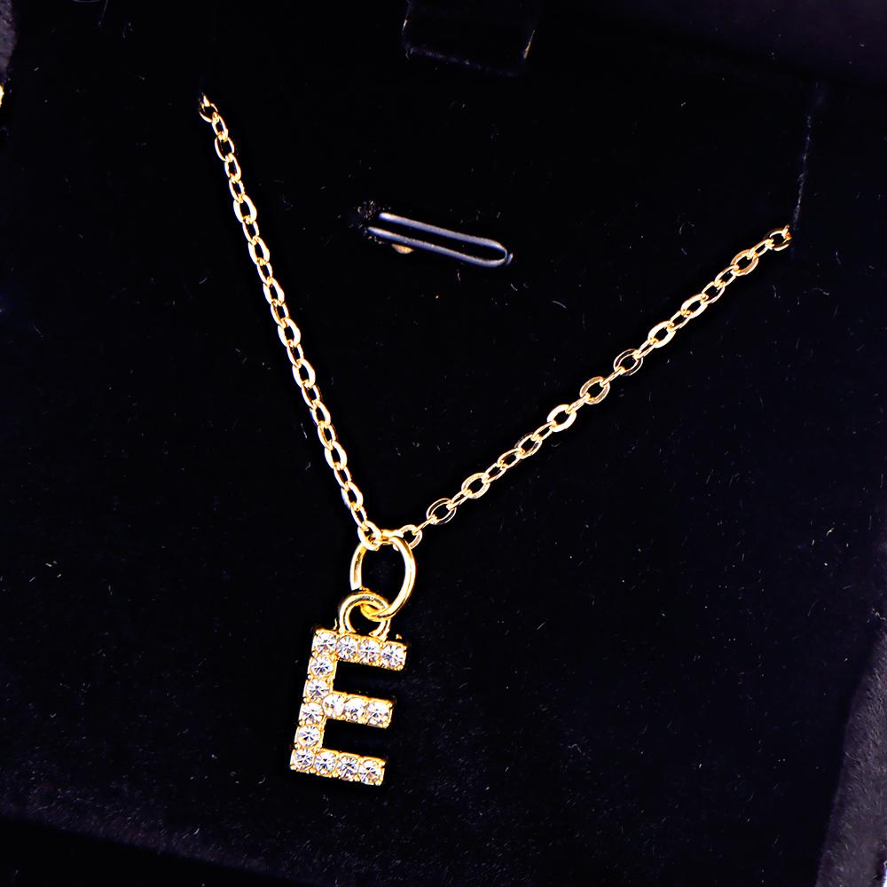Kpop Shining A-Z Letter Pendant Charm Necklace 26 Initial Alphabet Name Golden Clavicle Chain Party Valentine's Day Jewelry Gift