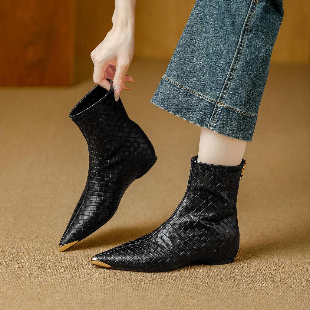 Women's Retro Pointed Toe Ankle Boots - Woven, Slimming Design & Inner Lift for 2025 Autumn/Winter Collection.
