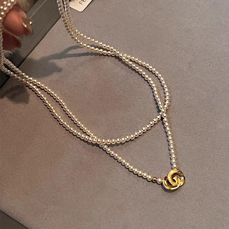 

Винтажное жемчужное колье с кольцом-пряжкой, простое, с чувством дизайна, темпераментное, цепочка на ключицу, модная атмосфера, двухслойное колье для женщин